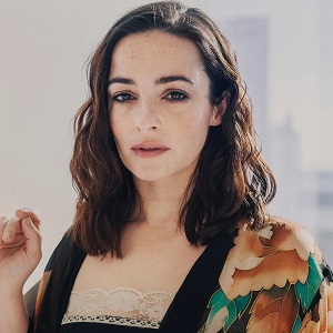 celebrity Laura Donnelly